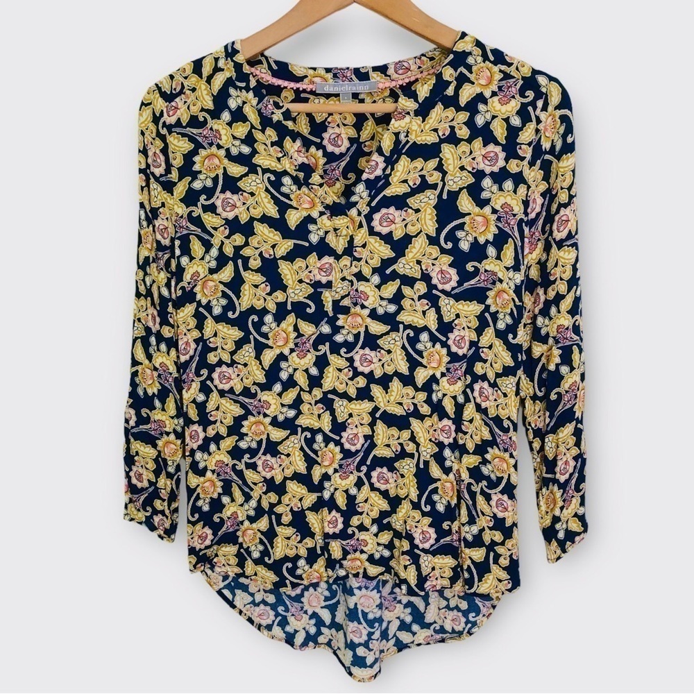 Daniel Rainn Floral Split Neck Tunic